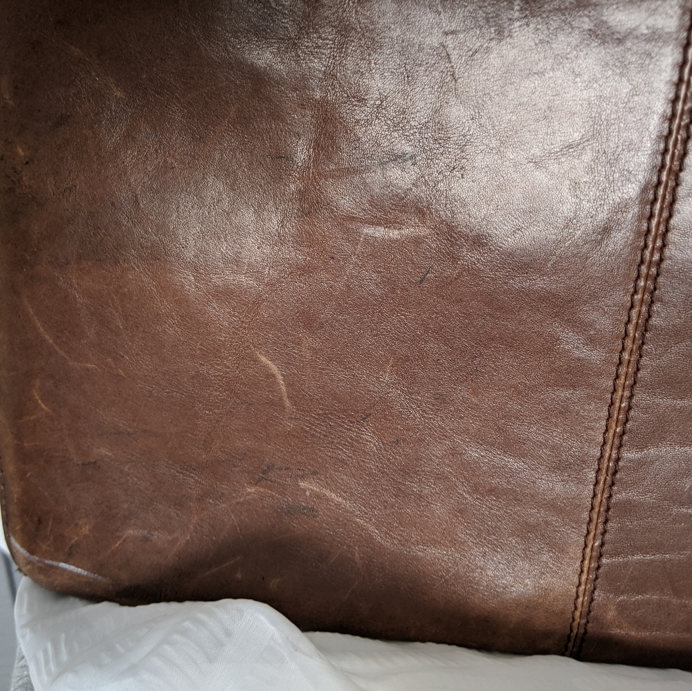 Kenneth Cole Briefcase - Picture 4 of 9